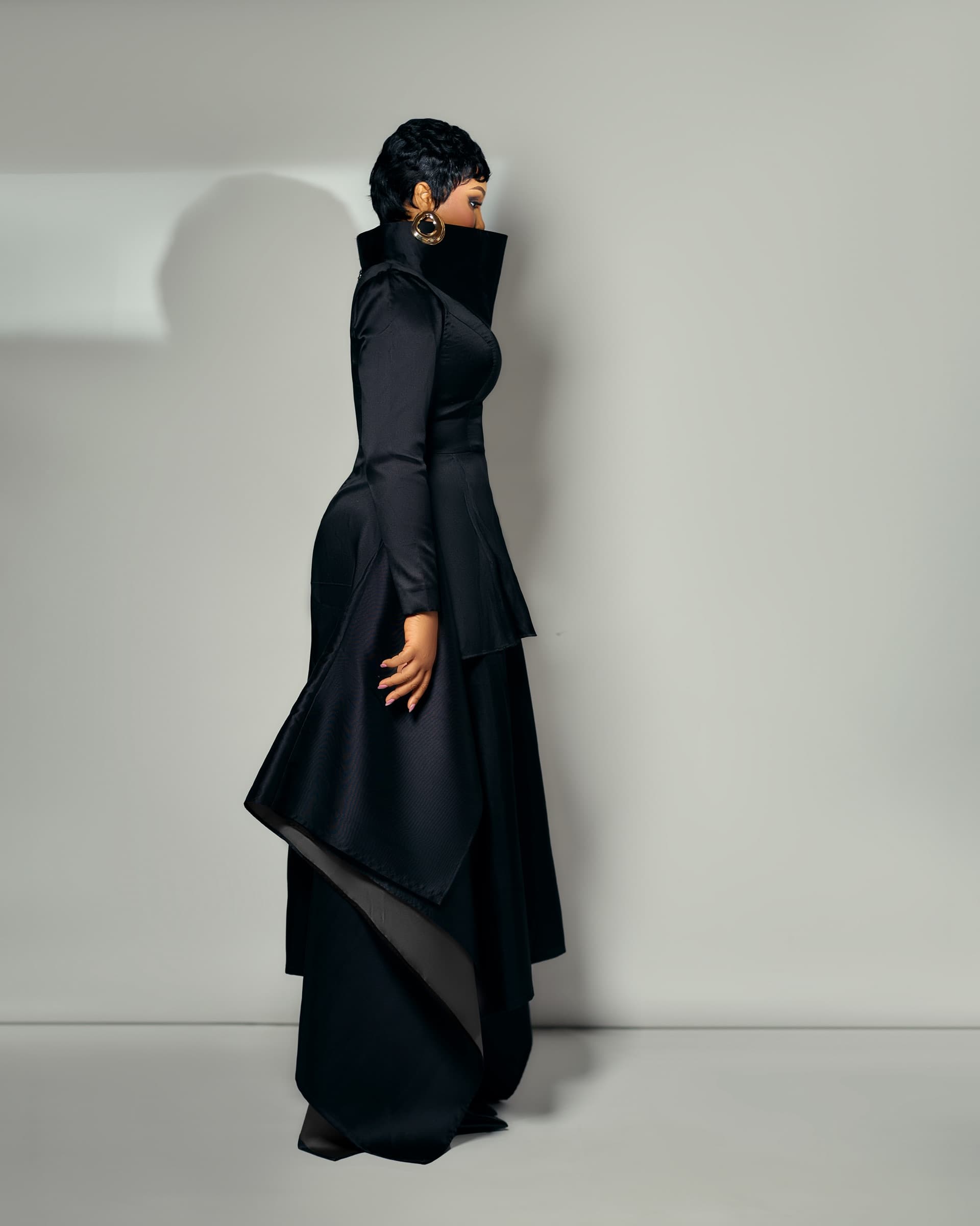 NOIR GOWN — photo 2