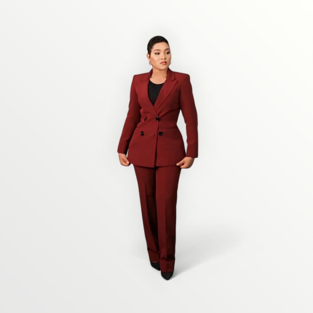 WINNER SUIT — photo 1